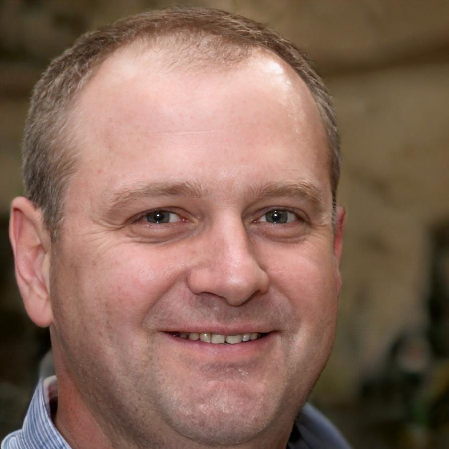Portrait de Dimitri Lenoir, développeur senior